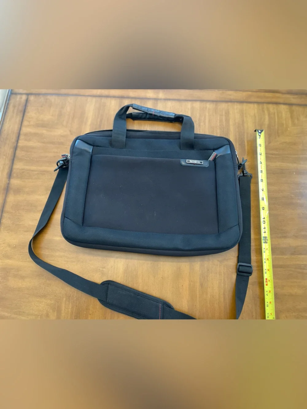Samsonite Black Laptop Briefcase with Padded Front Panel/Retro